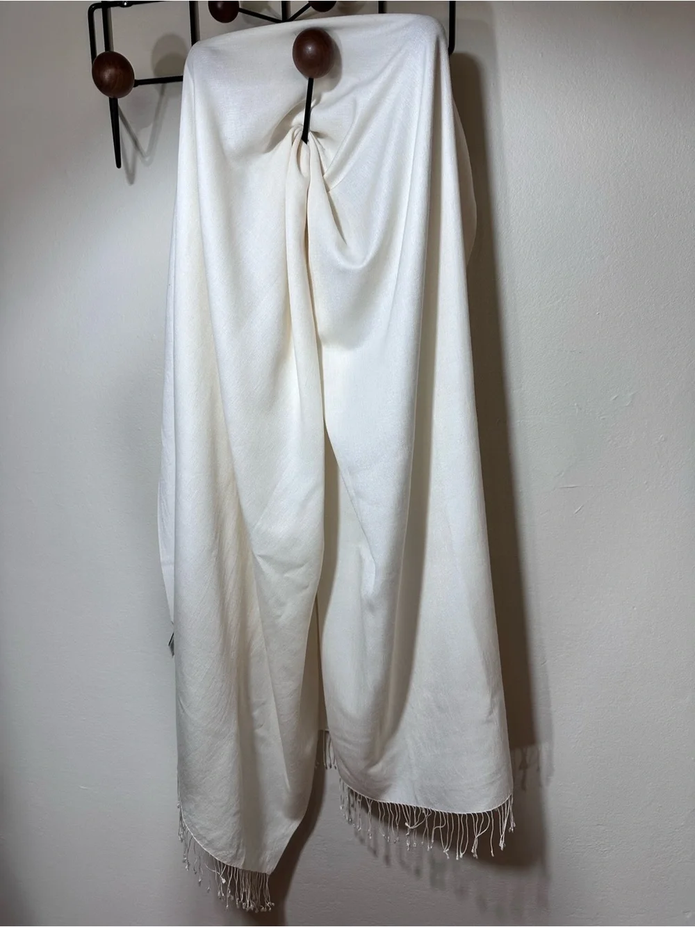 Portolano Silk & Cashmere Women's Cream fringe Scarf